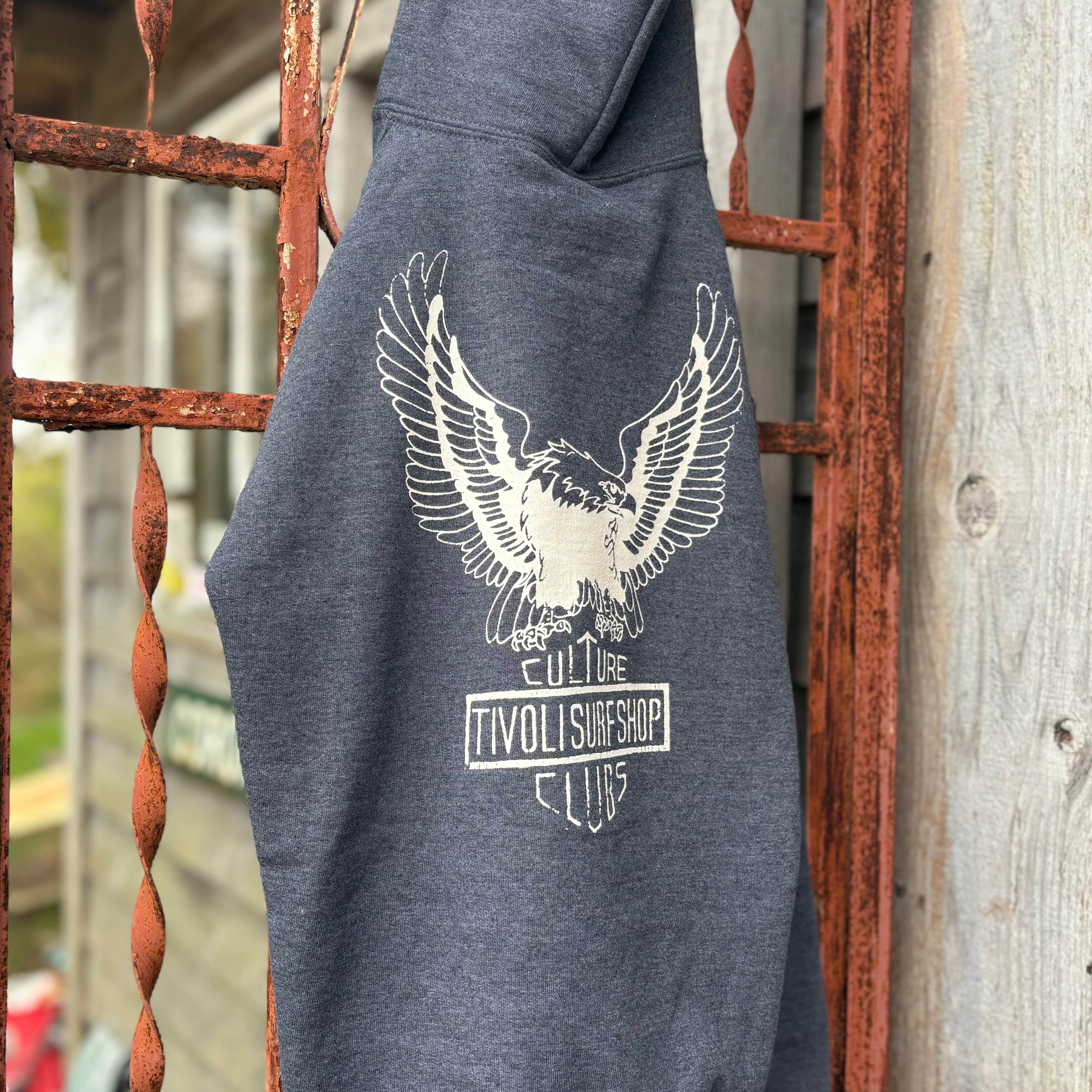 GARAGE SALE series 2025 "eagle / pt / support local"